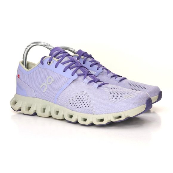 On Running Shoes - On Cloud Cloudtec Women's Low Top Running Shoes Size 8.5 Purple/Gray